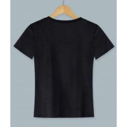 Plain black t-shirt